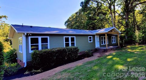 Photo of 151 Scotsman Drive, Troutman, NC 28166 (MLS # 4382235)