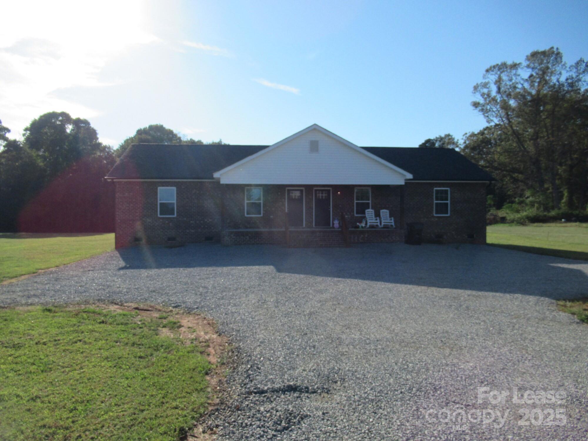 419 Northbrook III School Road