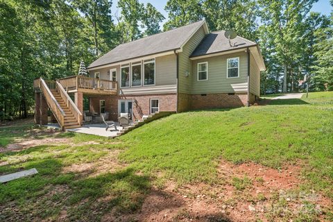 A home in Troutman