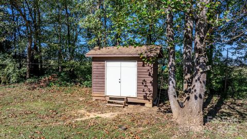 A home in Hiddenite