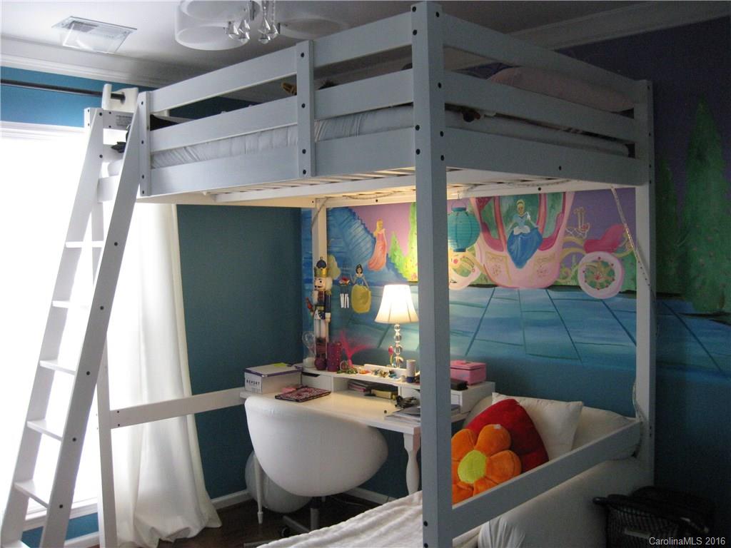 Oak Ridge - Residential