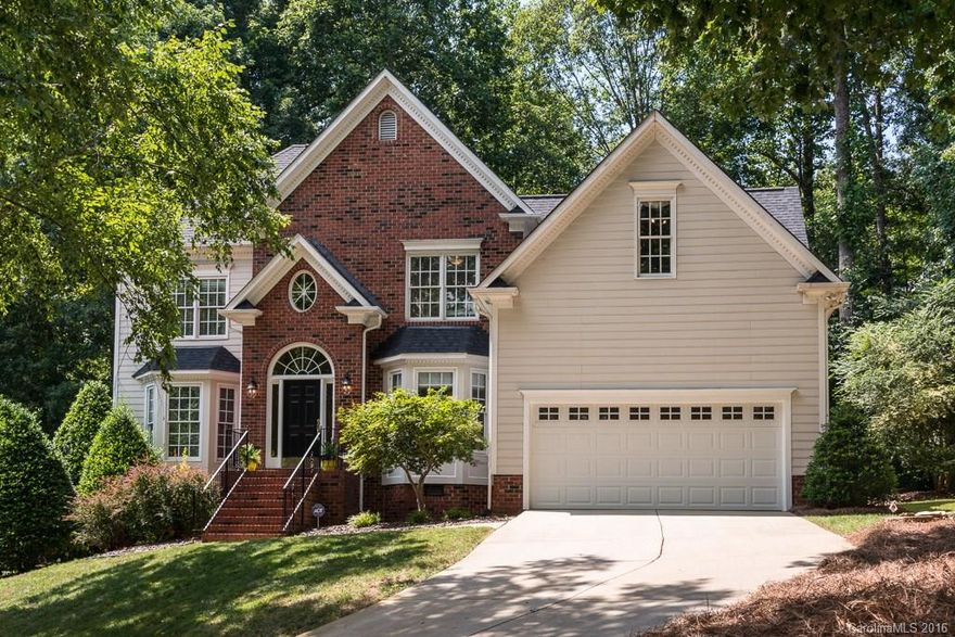 LOCATION! LOCATION! LOCATION!  This custom built home is nestled in a lovely community, set on a beautifully wooded, fenced, cul de sac lot on .36 acres. Situated in much sought after Fort Mill School district and within walking distance to Fort Mill H.S. Walking trails, and neighborhood park close by.  Close to Anne Springs Greenway, Baxter Village ,YMCA, and I77.  Home is completely updated with dual vanity master bath, multiple granite counter tops, hardwoods on main, with two bonus rooms.