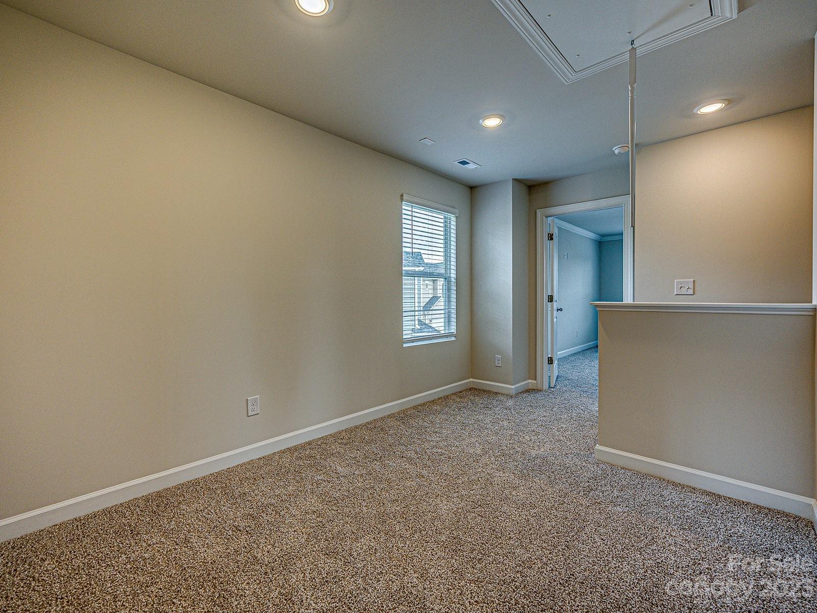 Anniston Chase - Residential