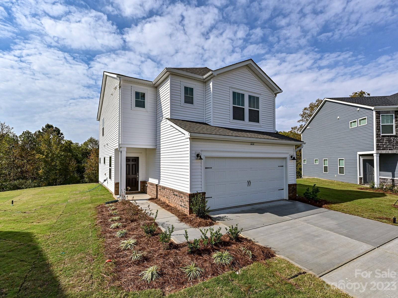 Anniston Chase - Residential