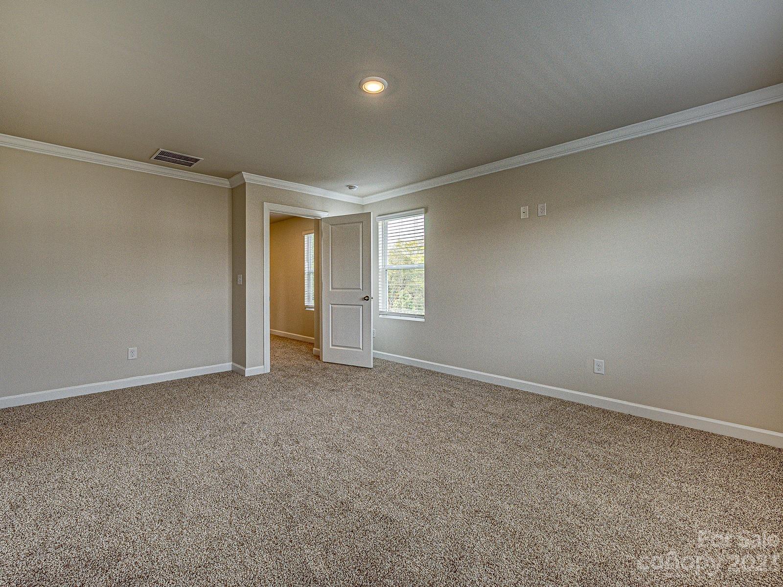 Anniston Chase - Residential