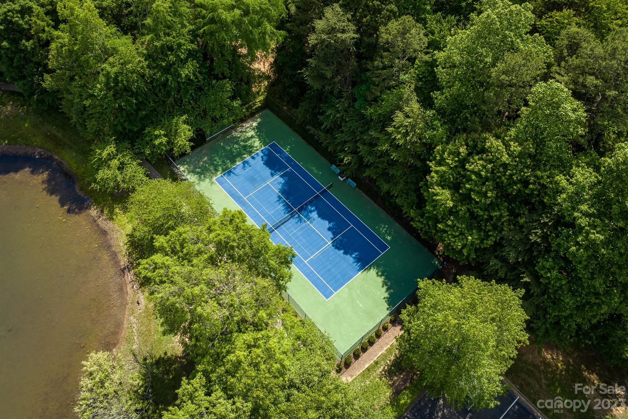 Spinnaker Point - Residential