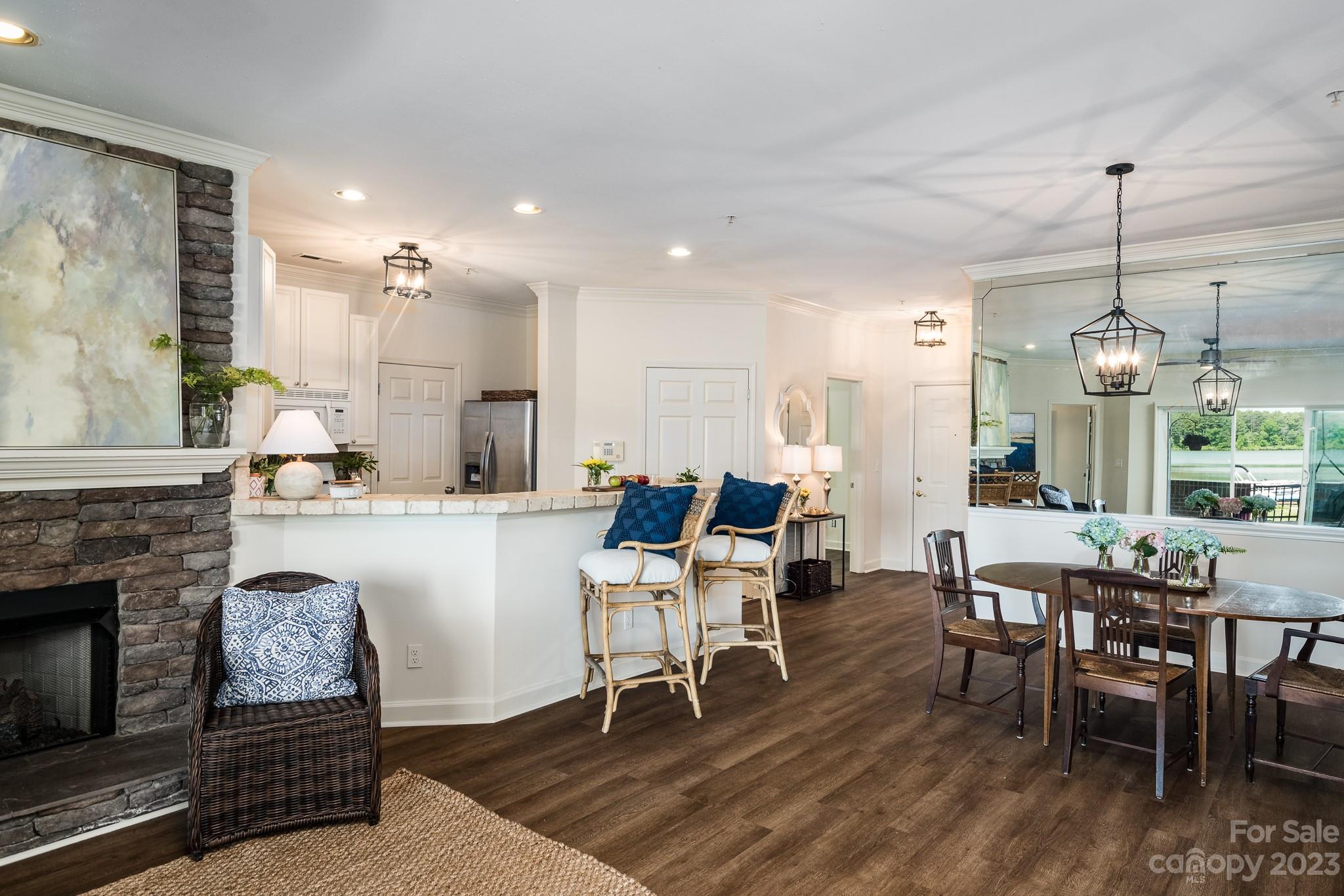 Spinnaker Point - Residential