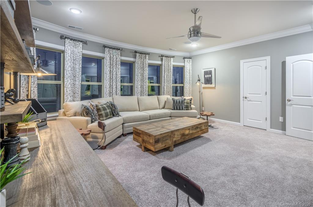 Queensbridge - Residential