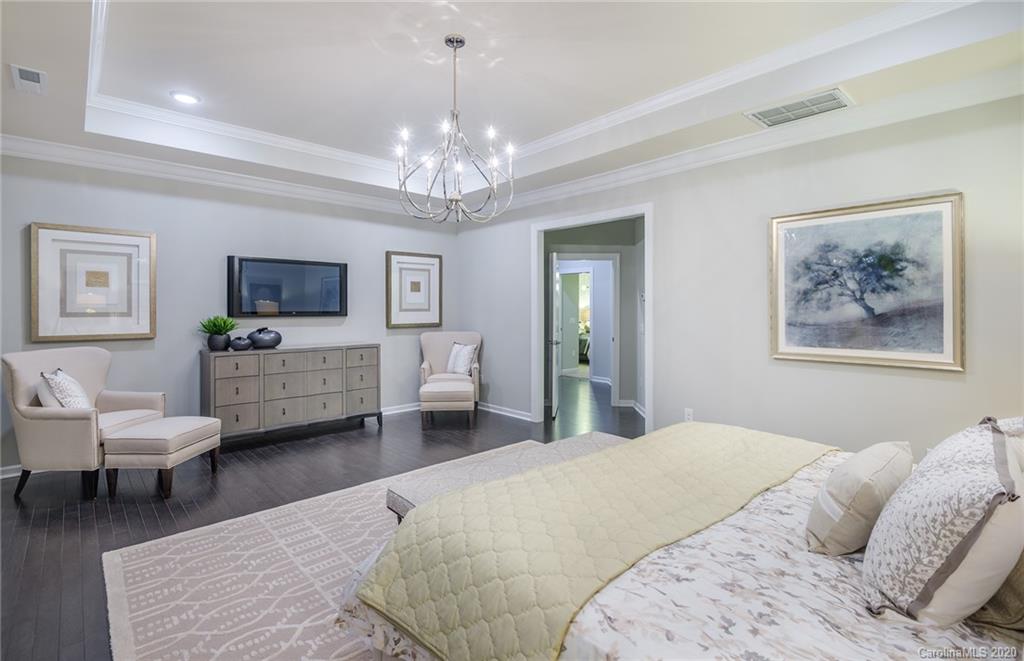 Queensbridge - Residential