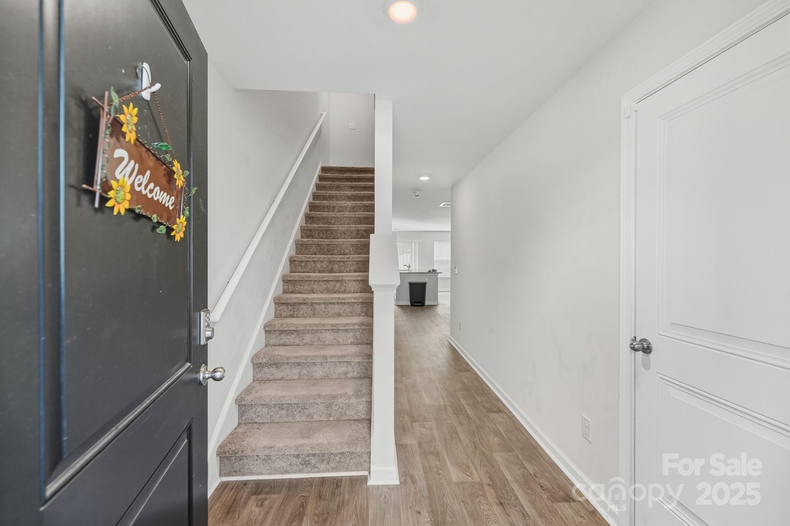 4712 Palm View Circle