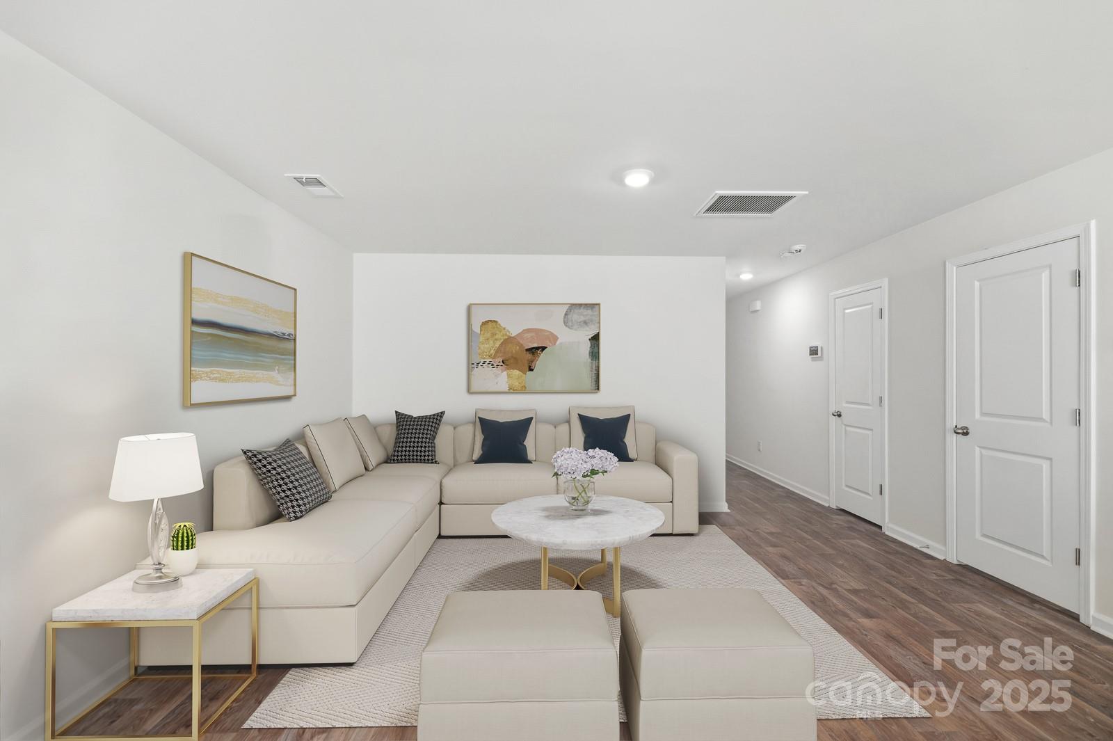 4712 Palm View Circle