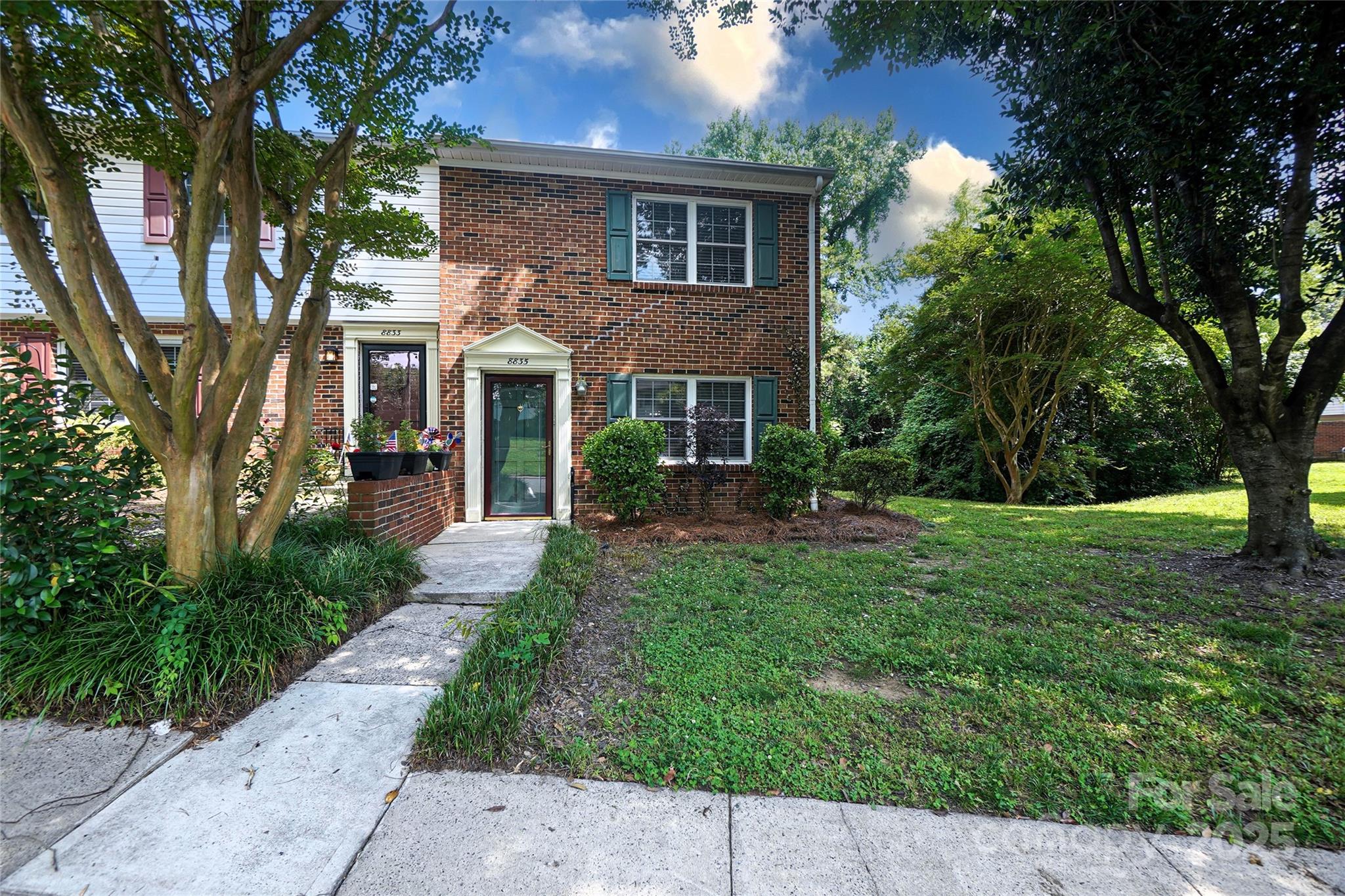 8835 Hunter Ridge Drive