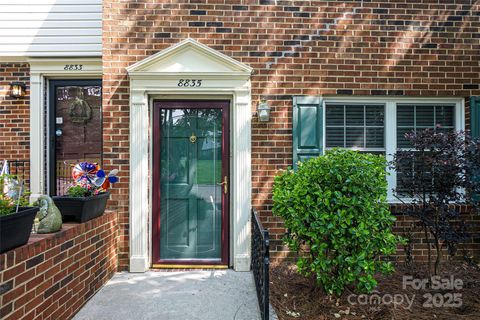 8835 Hunter Ridge Drive Charlotte NC 28226