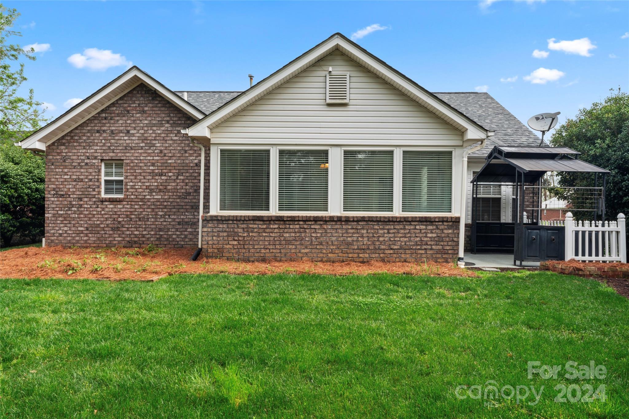 Stallings Glen - Residential