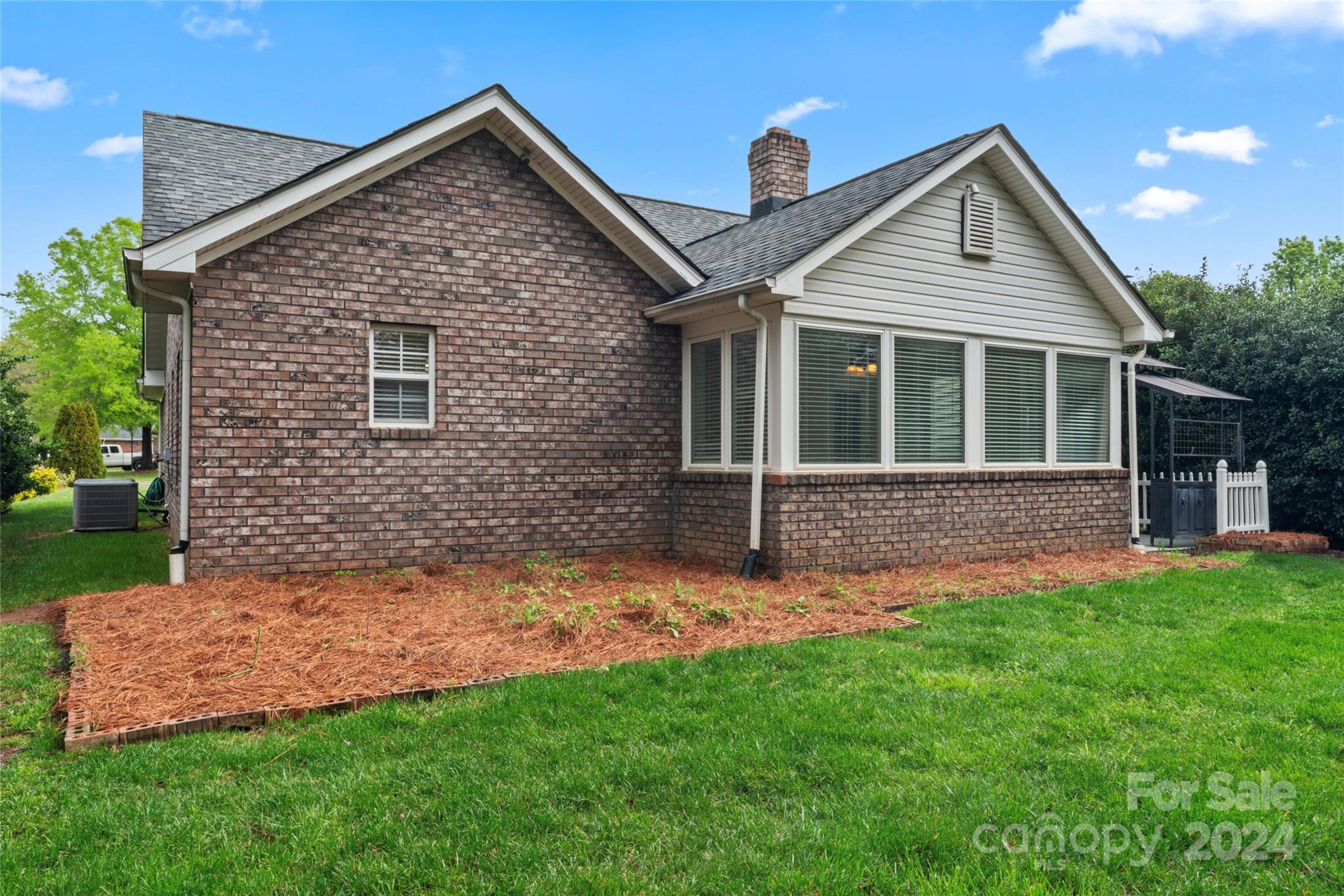 Stallings Glen - Residential