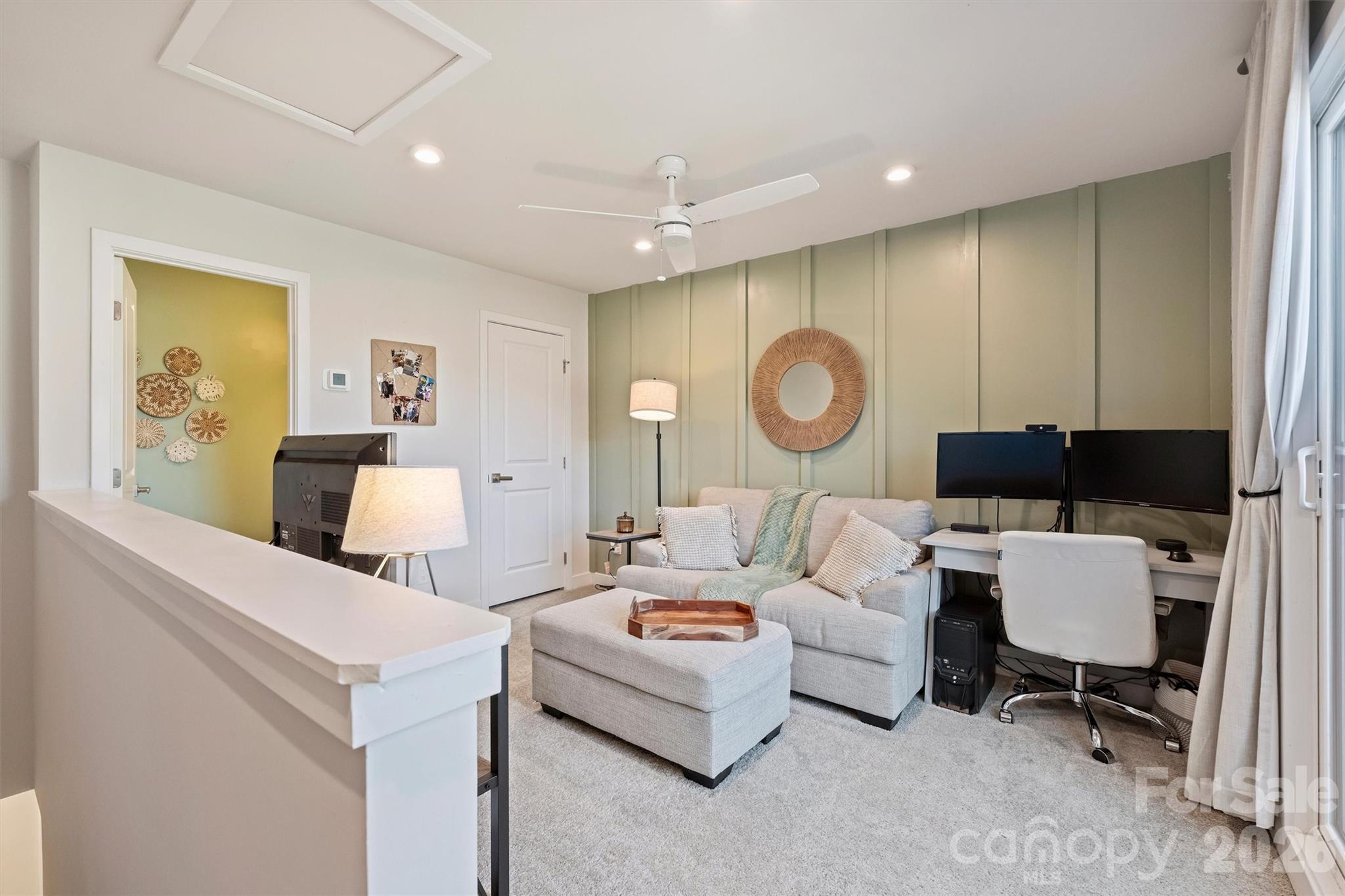 Southrail Station - Residential