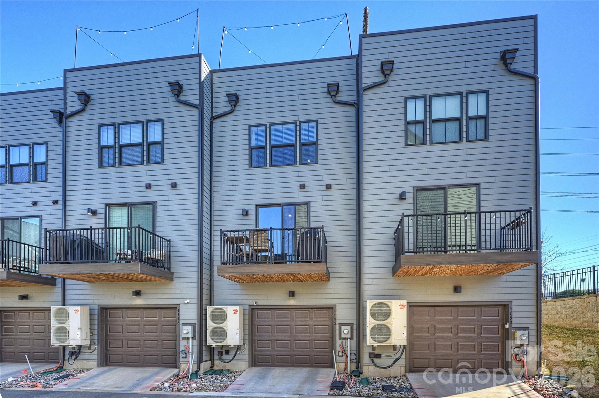 Southrail Station - Residential