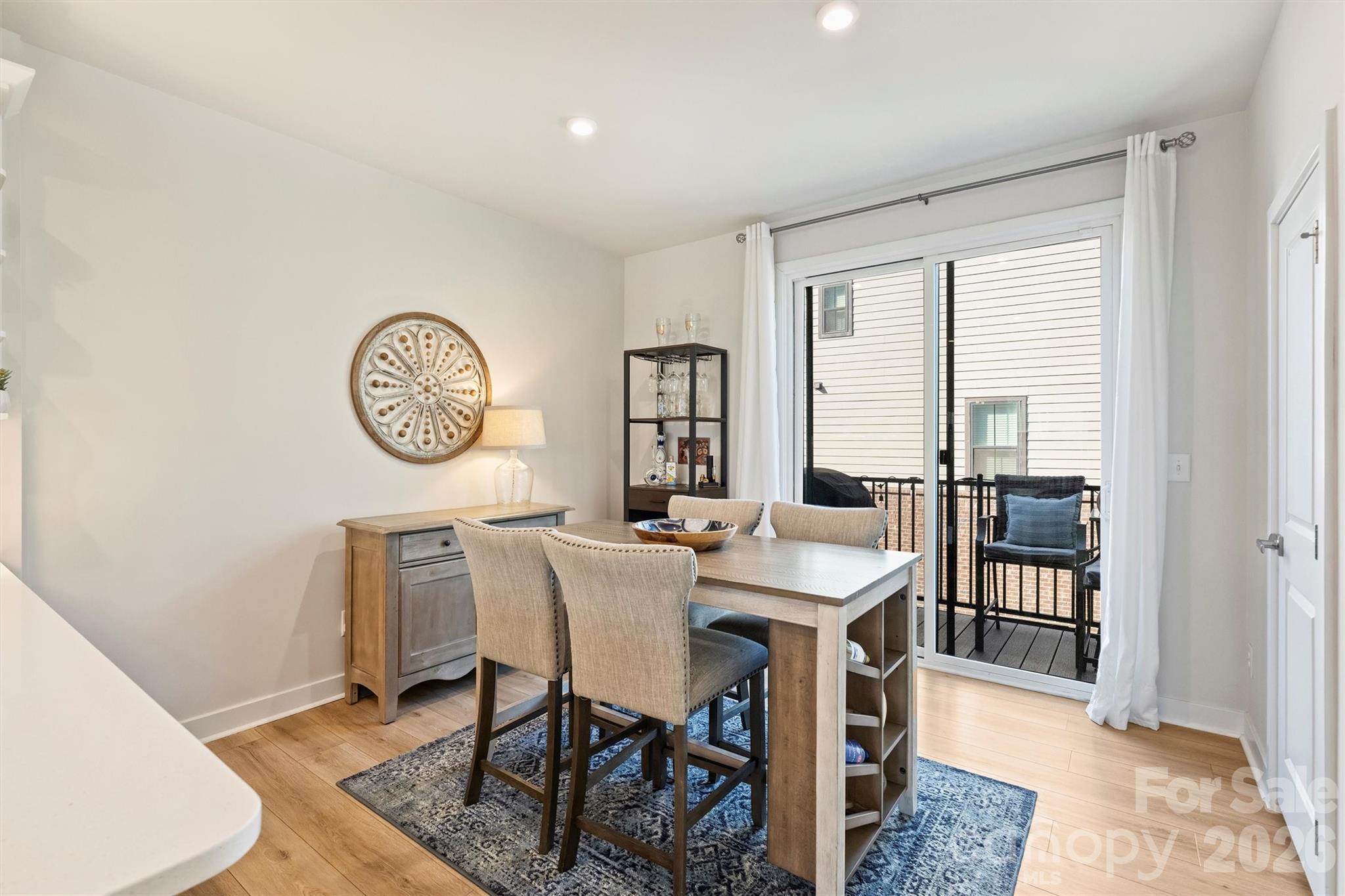 Southrail Station - Residential