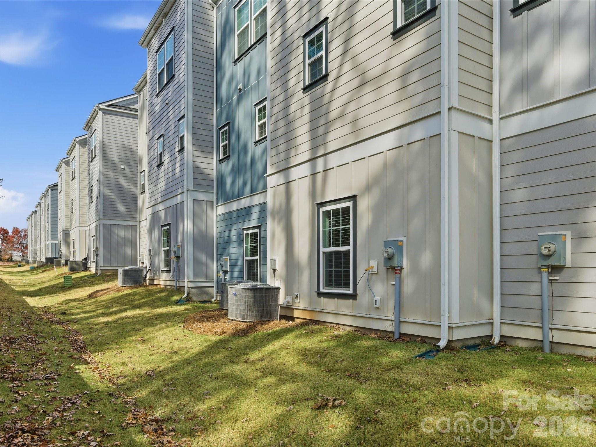 Sycamore Trail - Residential