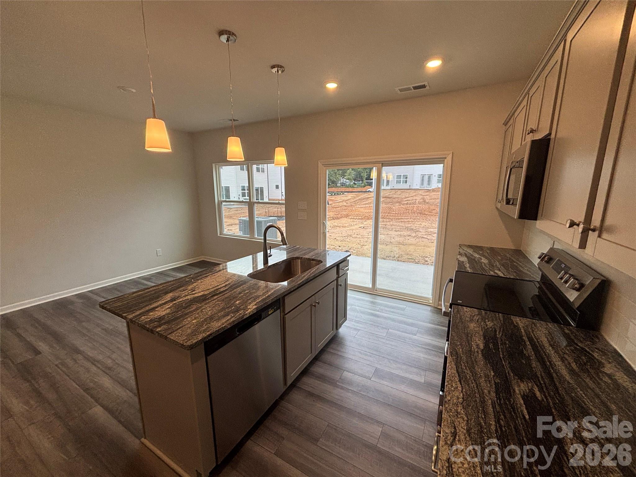 3604 Teslow Drive 33