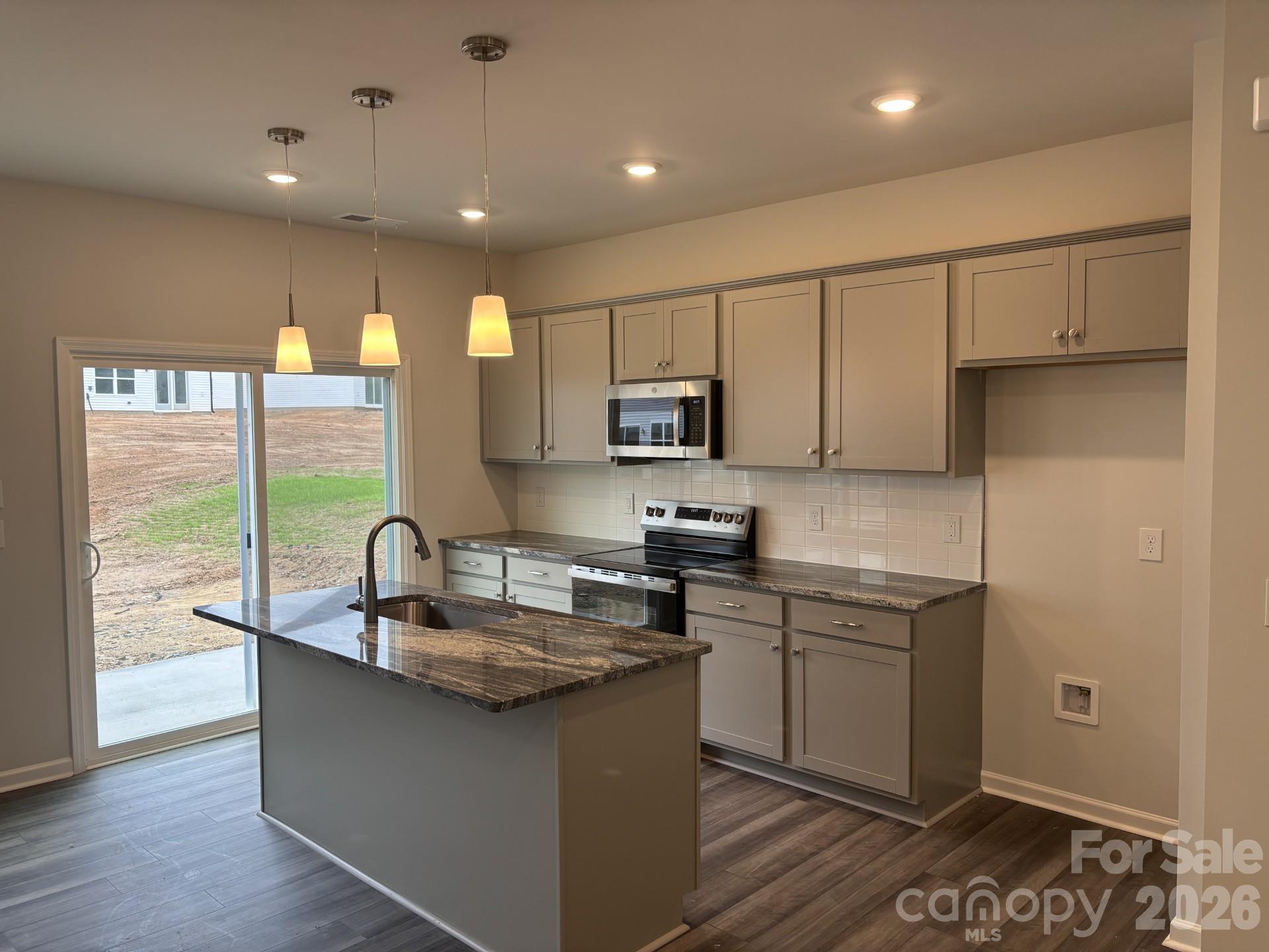 3604 Teslow Drive 33