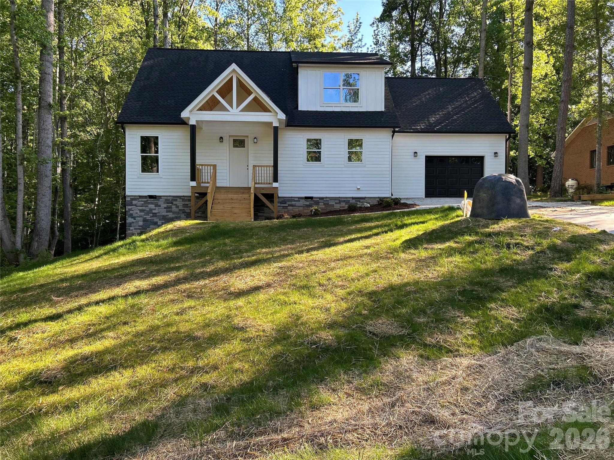149 Trellis Lane
