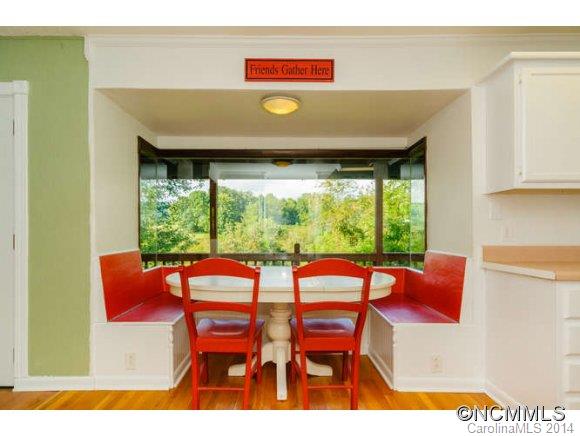 Dixon Terrace - Residential