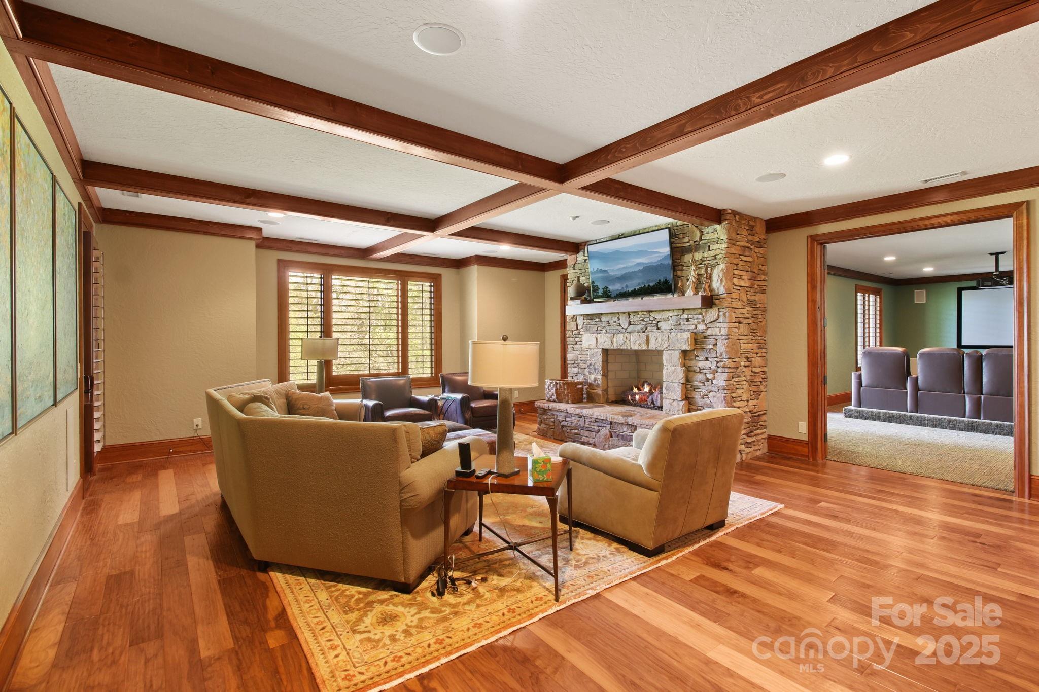 Blowing Rock, North Carolina 28605, United States, 6 Bedrooms Bedrooms, ,7 BathroomsBathrooms,Residential,Active,130869