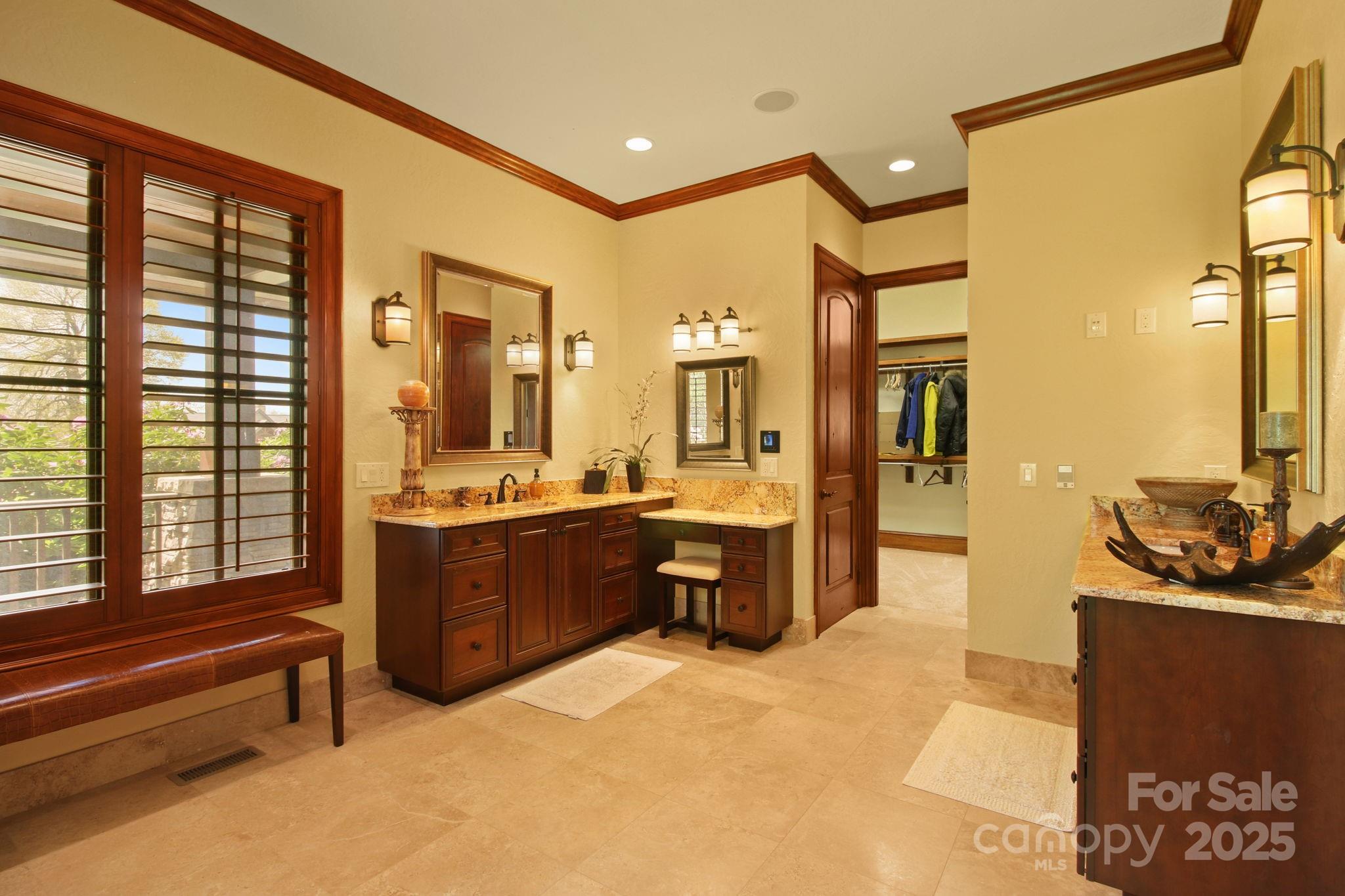 Blowing Rock, North Carolina 28605, United States, 6 Bedrooms Bedrooms, ,7 BathroomsBathrooms,Residential,Active,130869