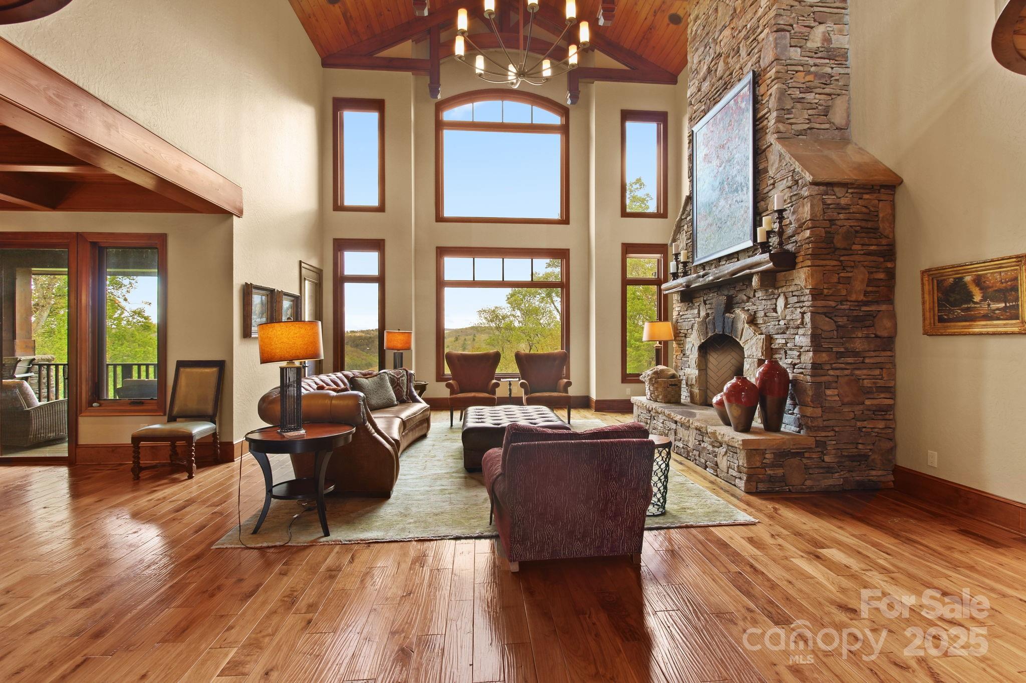 Blowing Rock, North Carolina 28605, United States, 6 Bedrooms Bedrooms, ,7 BathroomsBathrooms,Residential,Active,130869