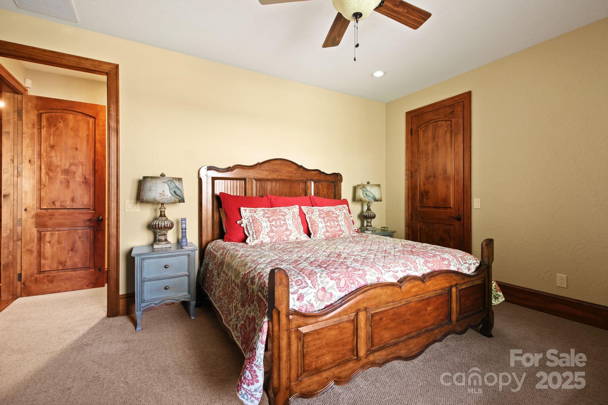 Blowing Rock, North Carolina 28605, United States, 6 Bedrooms Bedrooms, ,7 BathroomsBathrooms,Residential,Active,130869