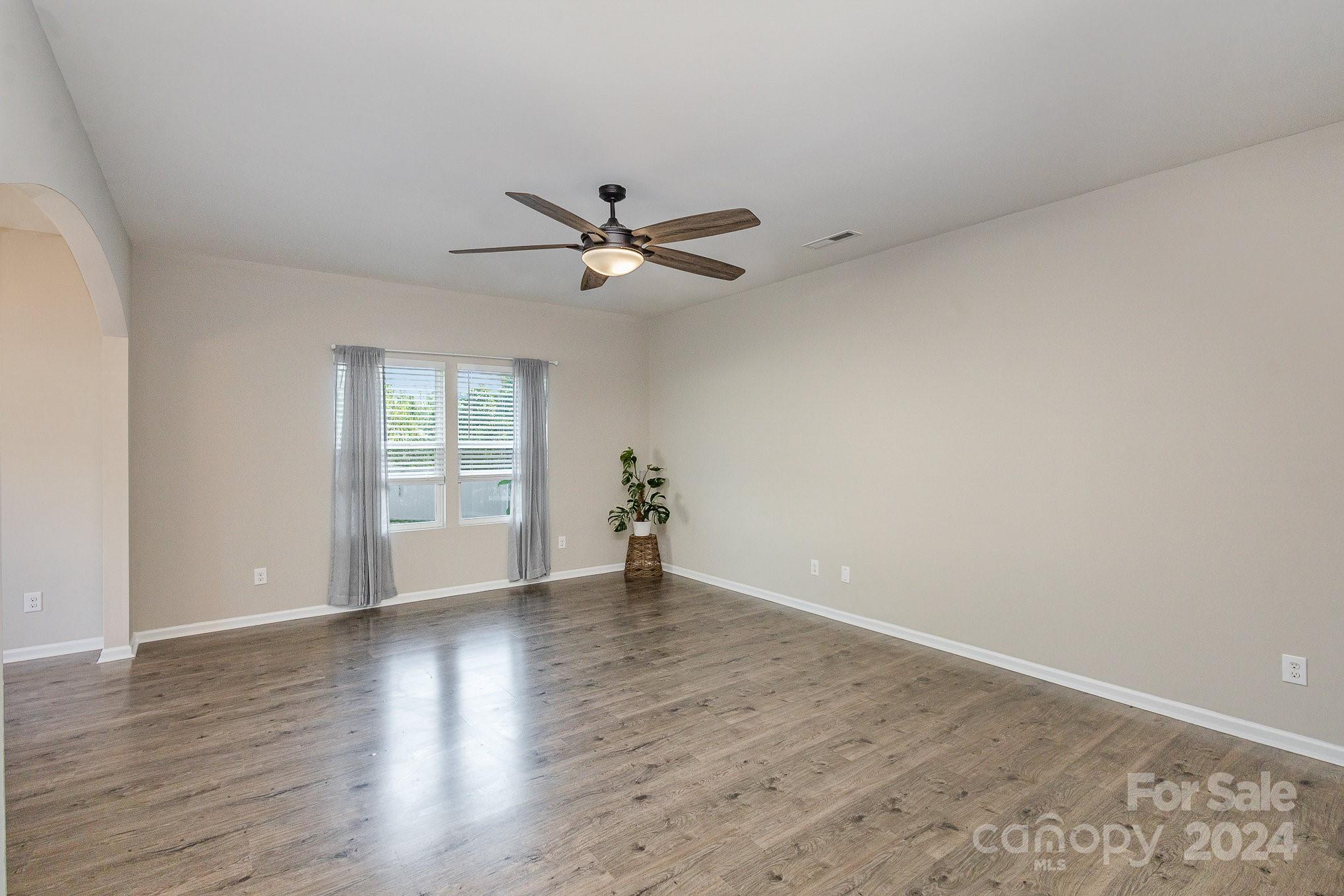 Oaks at Clover - Residential