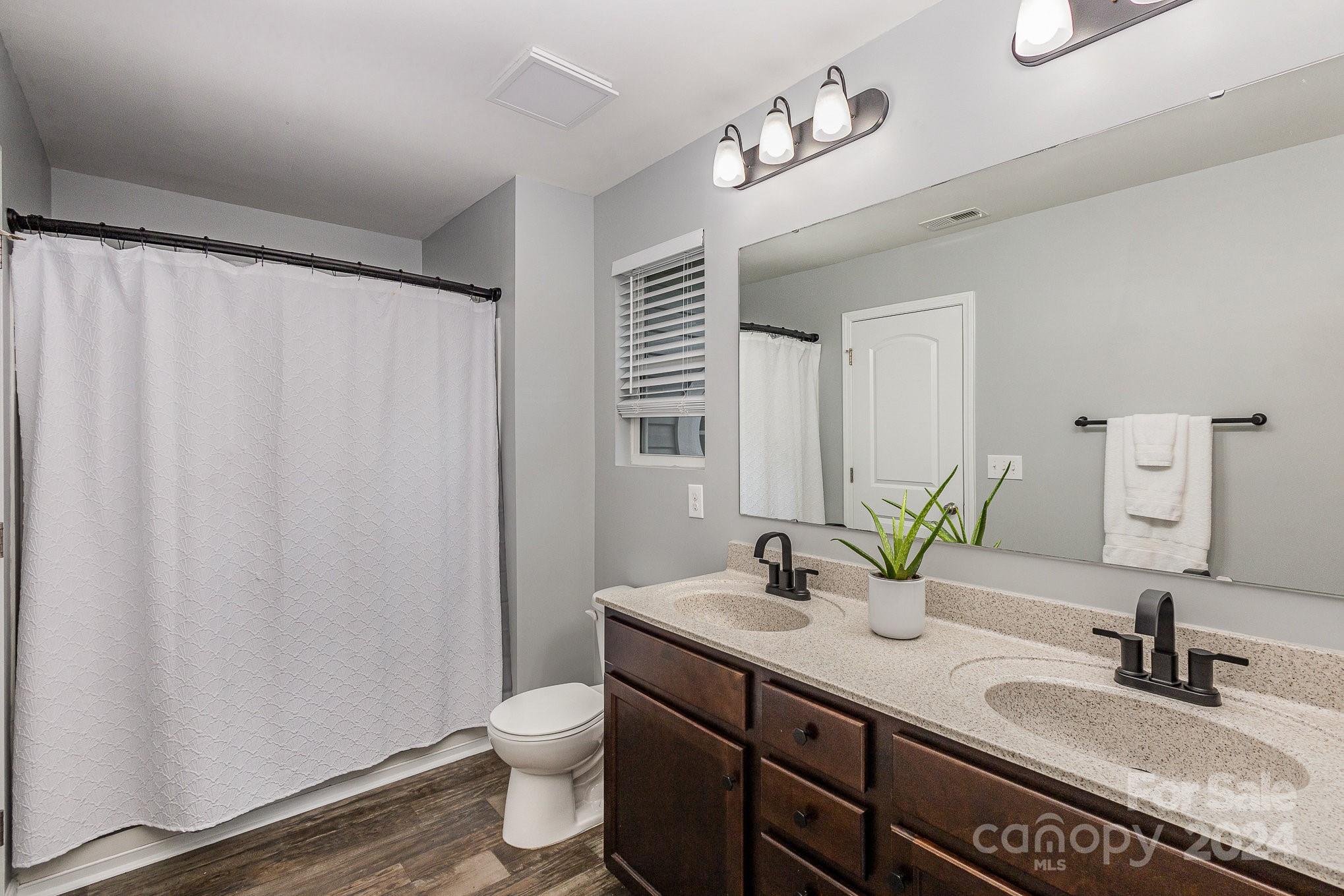 Oaks at Clover - Residential