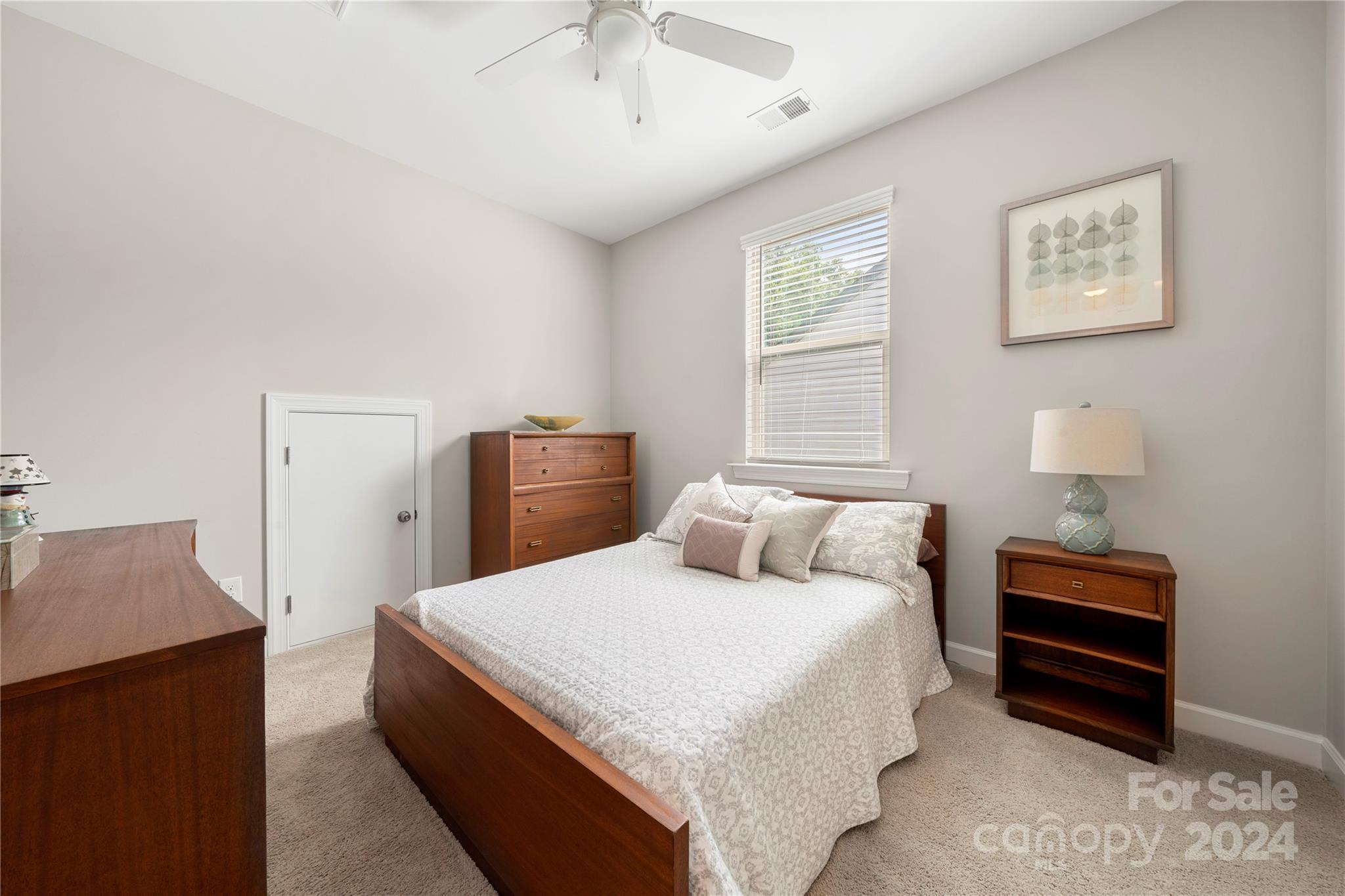 Lake Crest - Residential