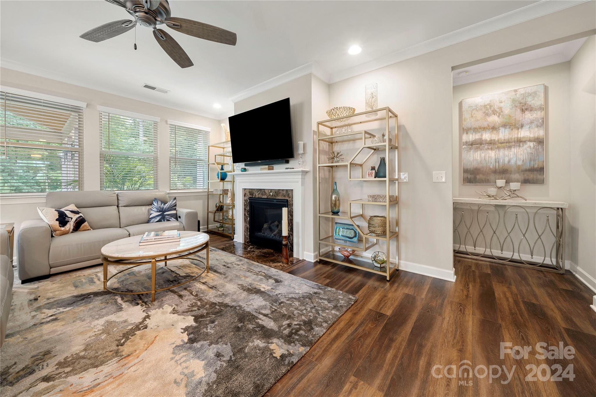 Lake Crest - Residential