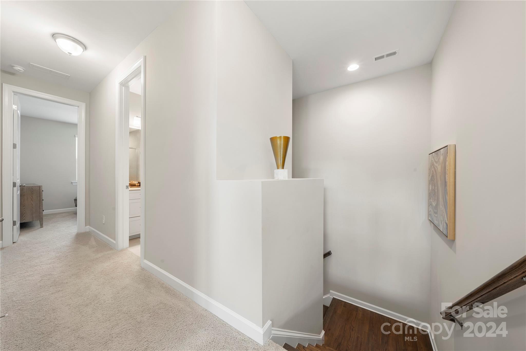 Lake Crest - Residential