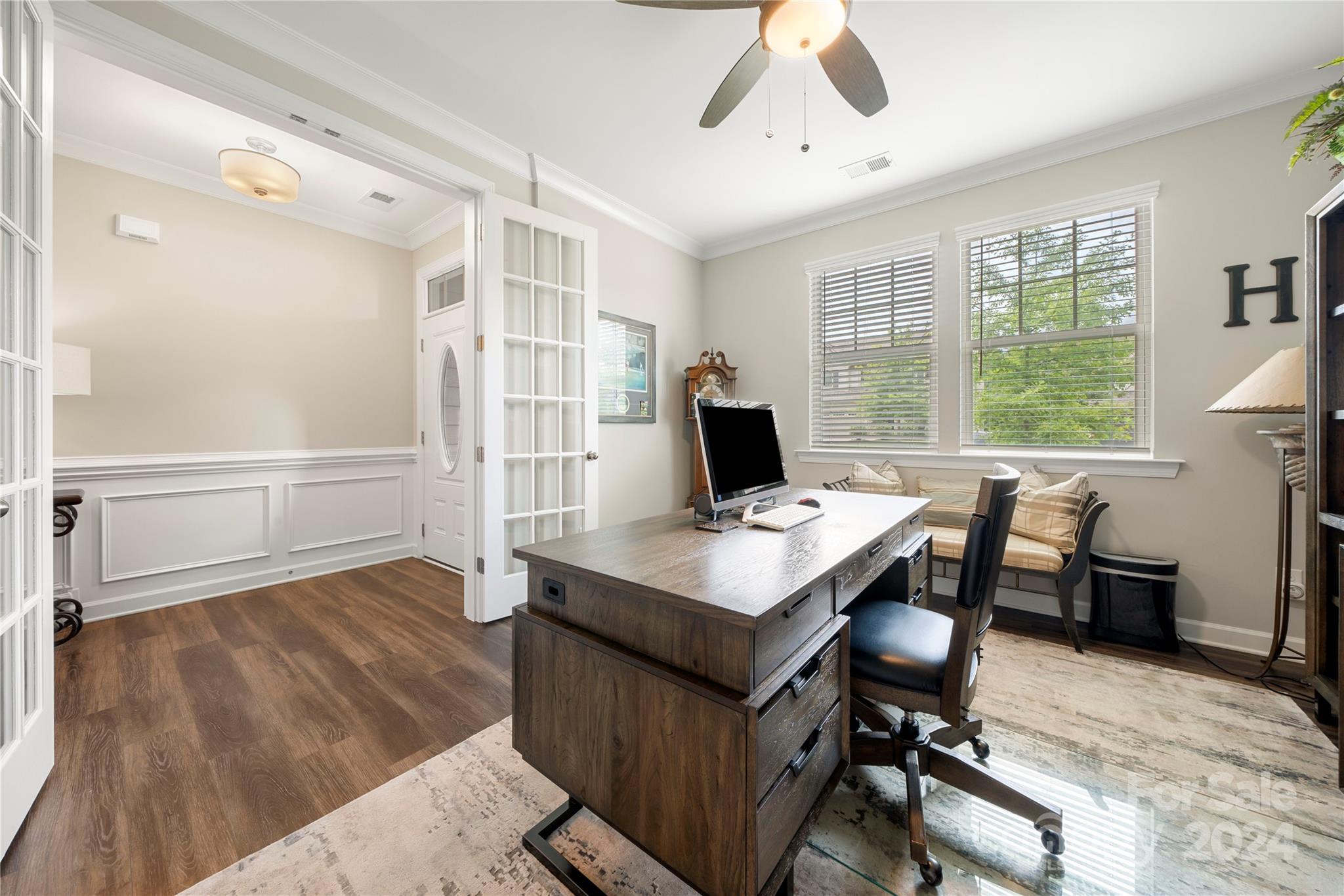 Lake Crest - Residential