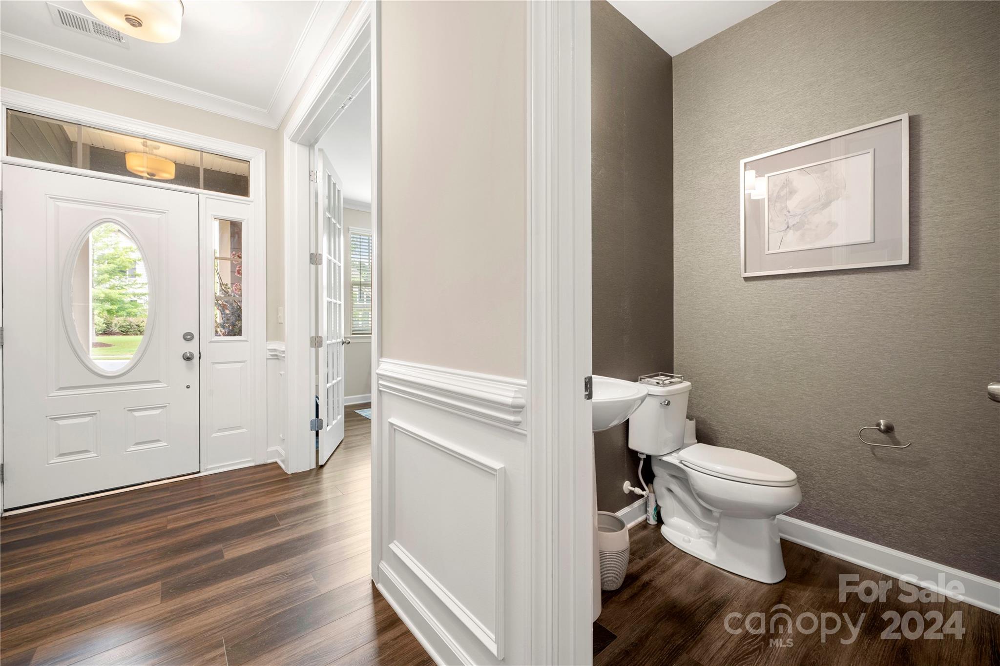 Lake Crest - Residential