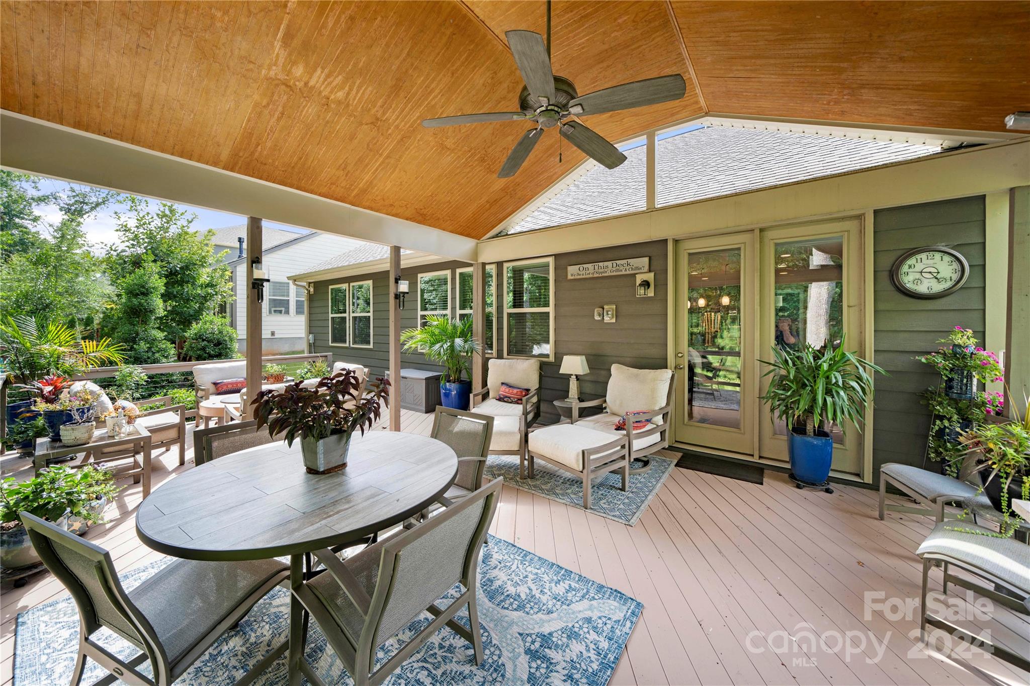 Lake Crest - Residential