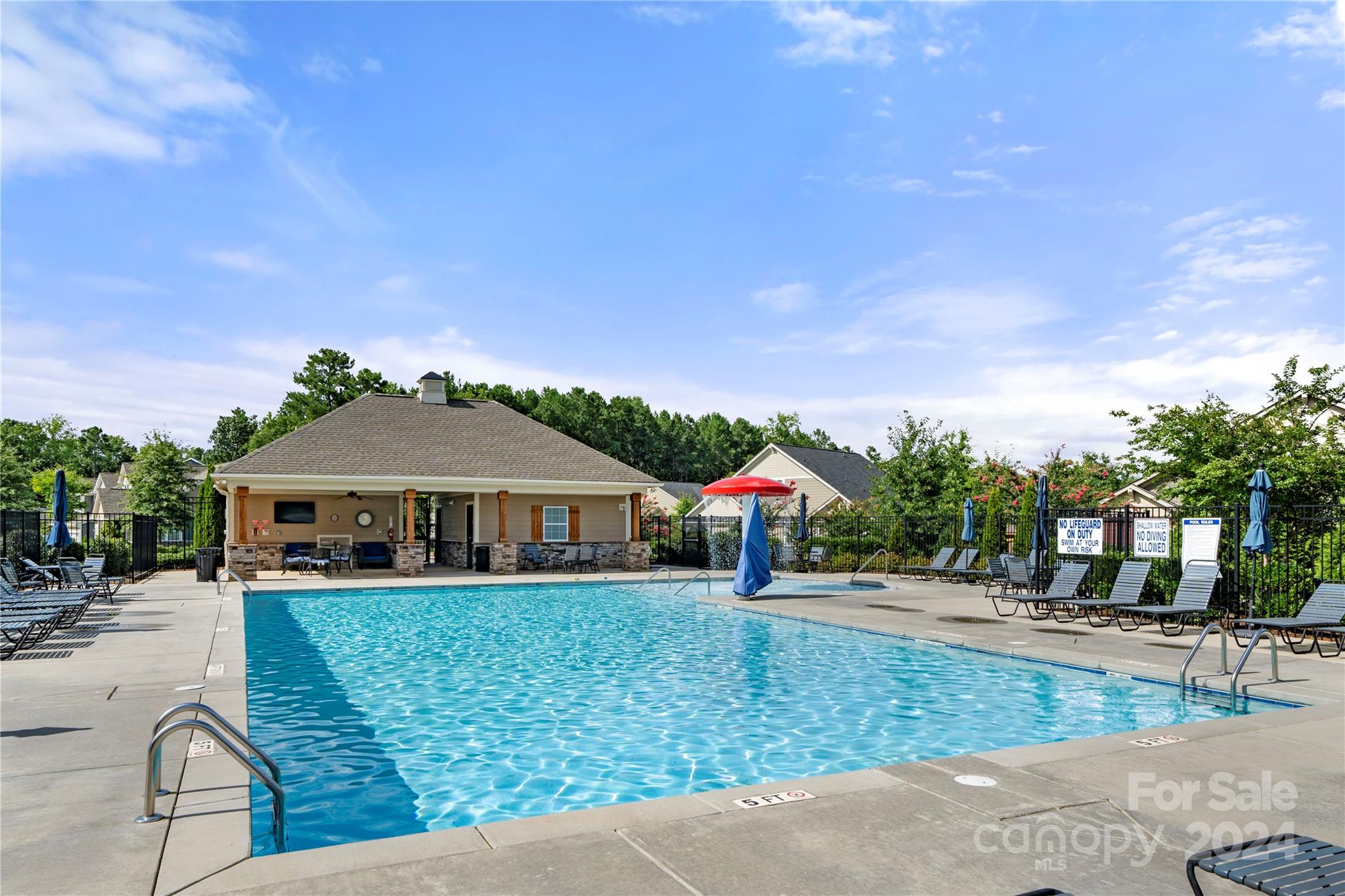 Lake Crest - Residential