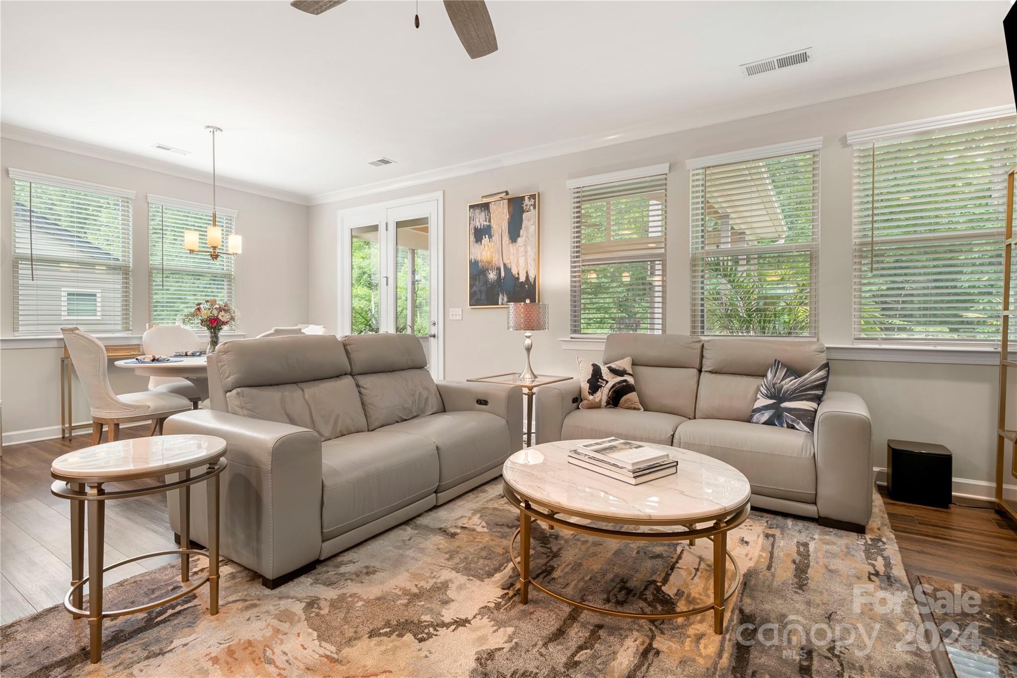 Lake Crest - Residential