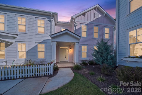 Photo of 270 Gilead Road, Huntersville, NC 28078 (MLS # 4433092)