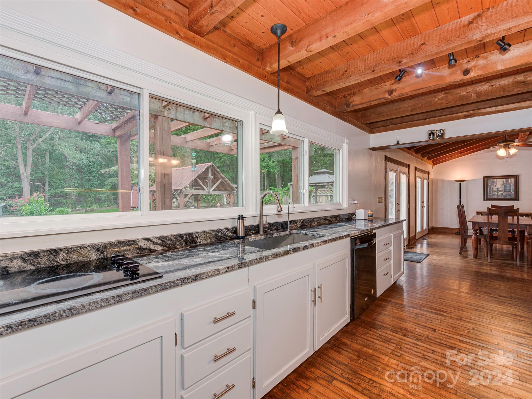 Heather Ridge - Residential