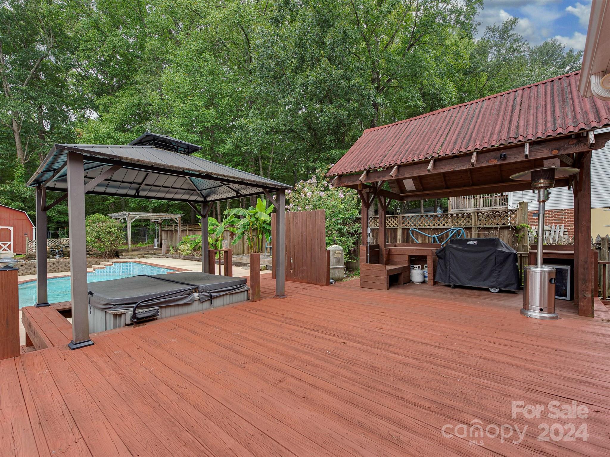 Heather Ridge - Residential