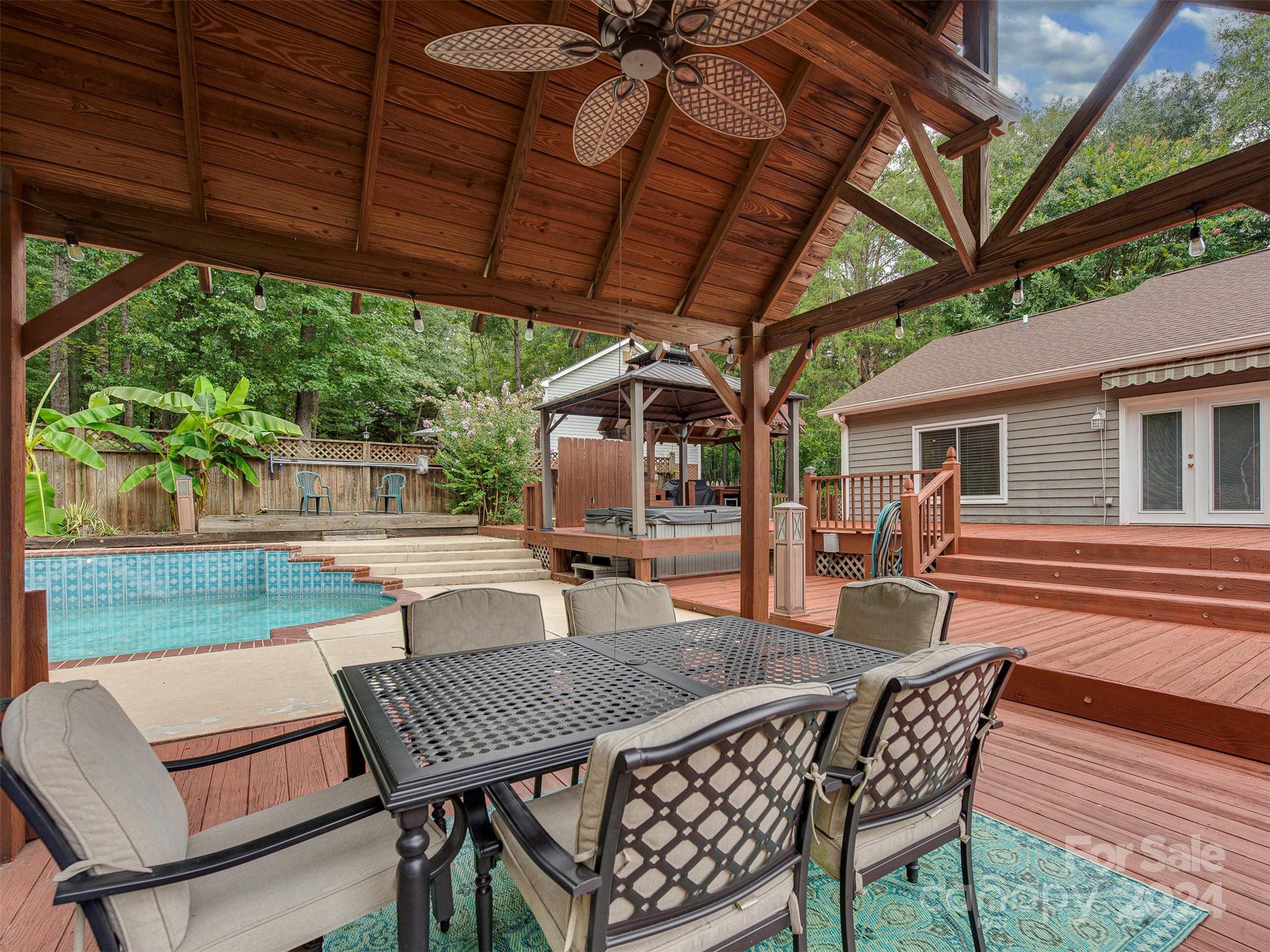 Heather Ridge - Residential