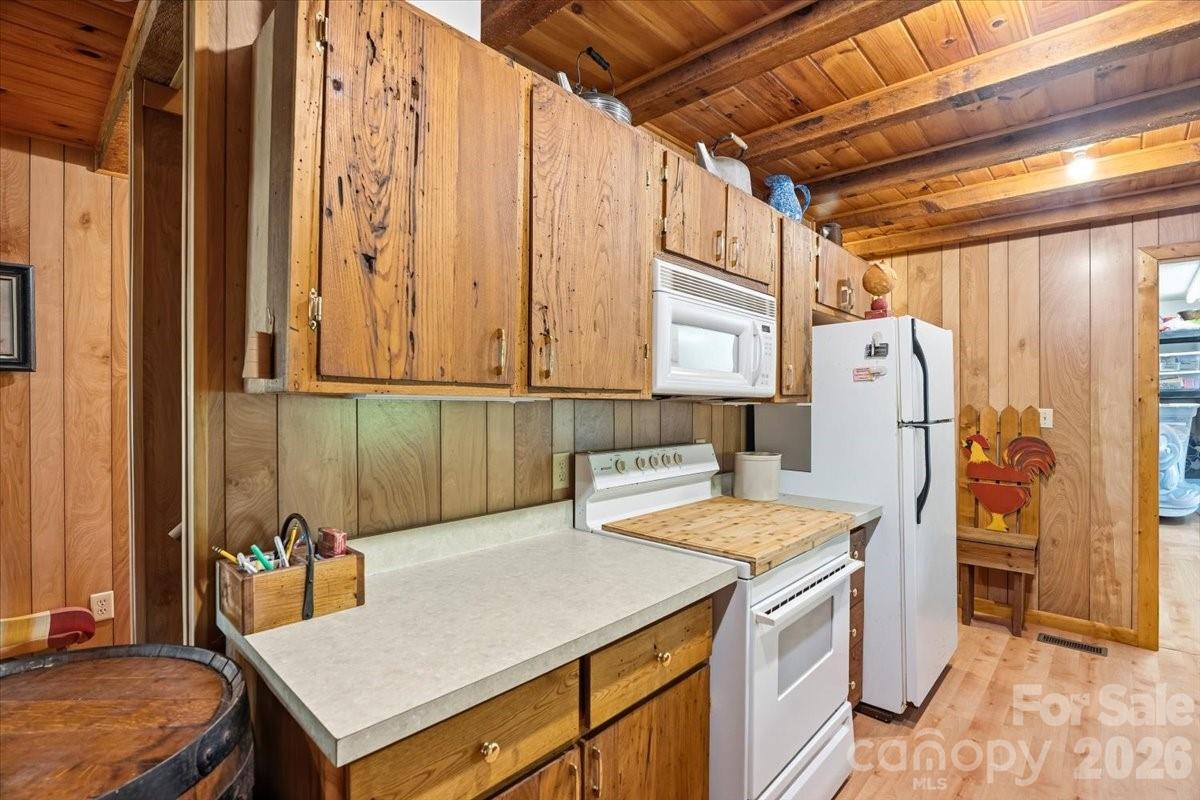 Wolf Laurel - Residential