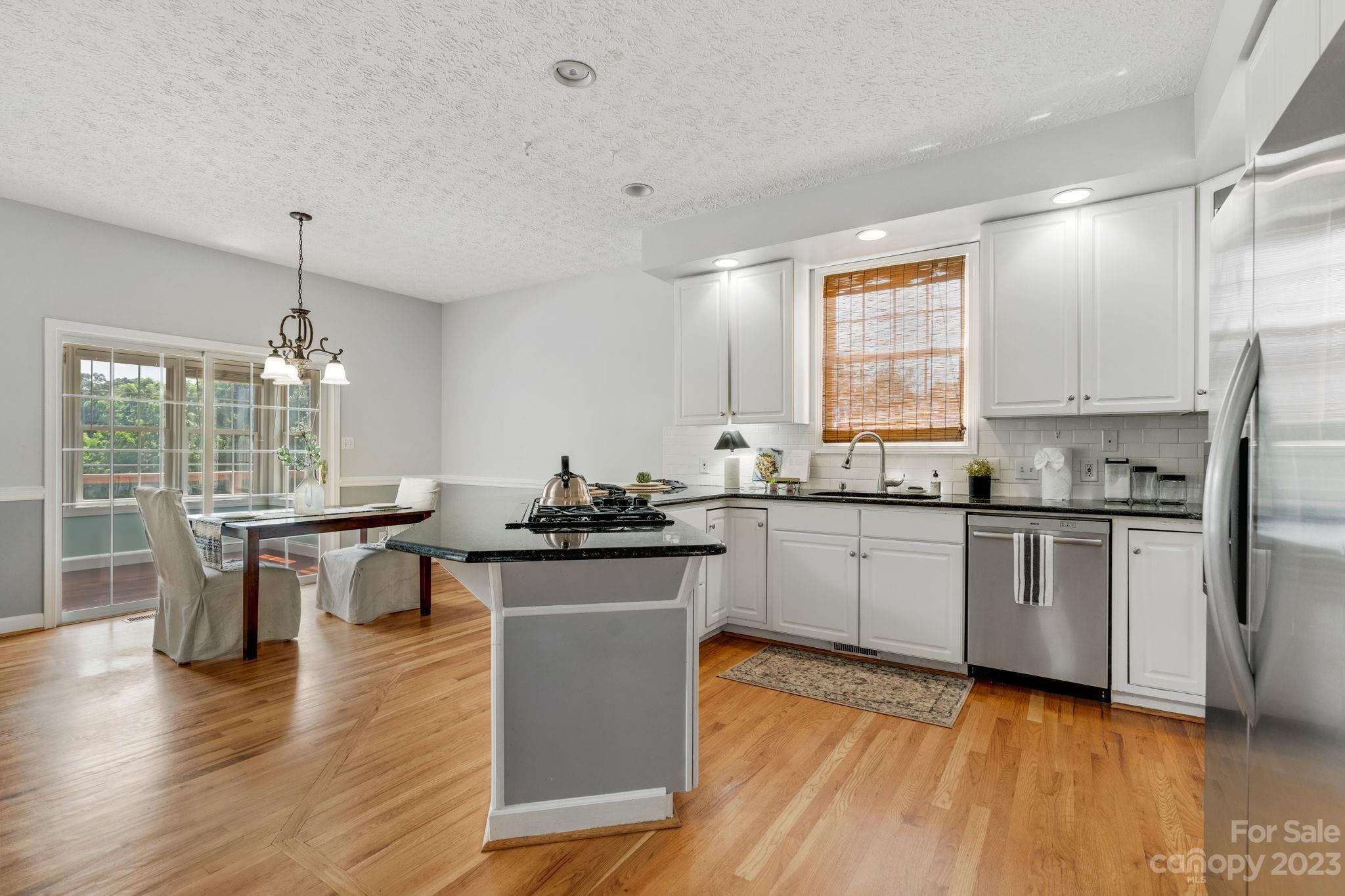 Caldonia - Residential