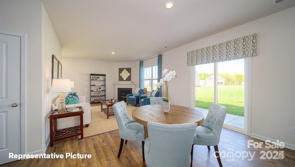 3868 Maxwell Henry Lane NW