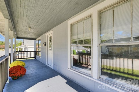 Photo of 406 Doster Avenue, Mooresville, NC 28115 (MLS # 4437185)