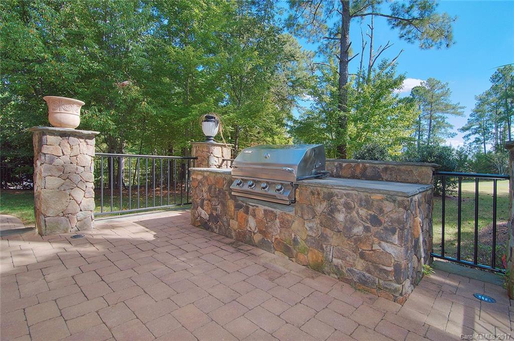 Lake Shore - Residential